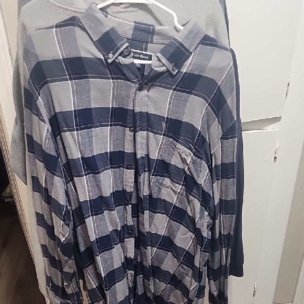 Club Room Navy and Gray Checkered Shirt
